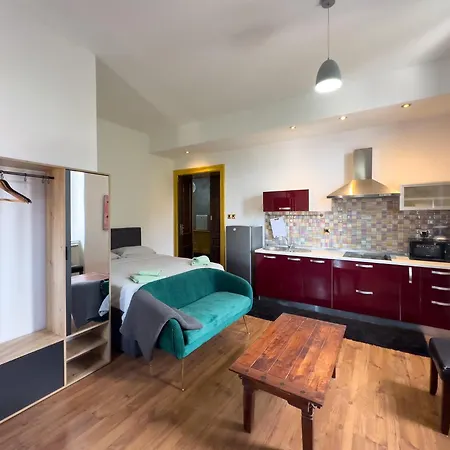 Apartment 1 *